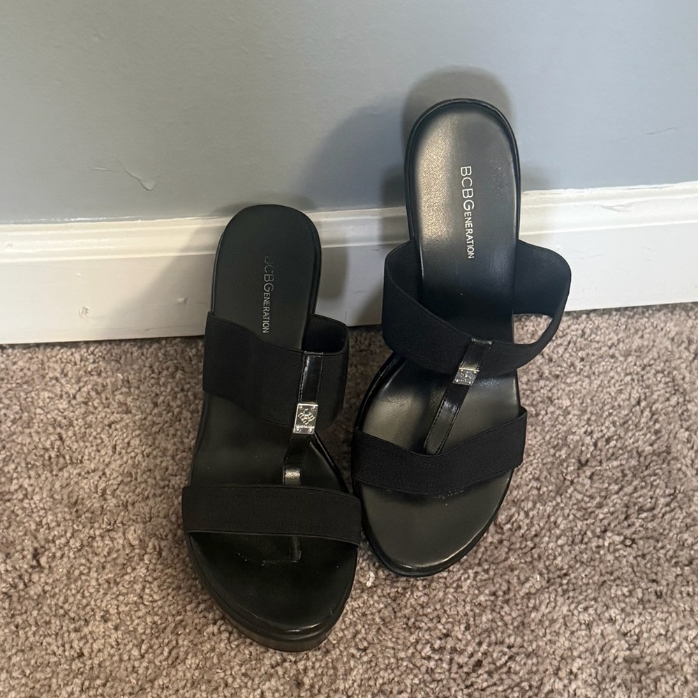 BCBGeneration Women's Black Slide Sandals